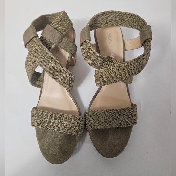Solanz Shoes - Solanz Green Strappy Low Heel!